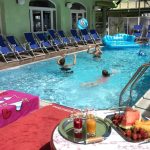 residence- con- piscina-a-Rimini